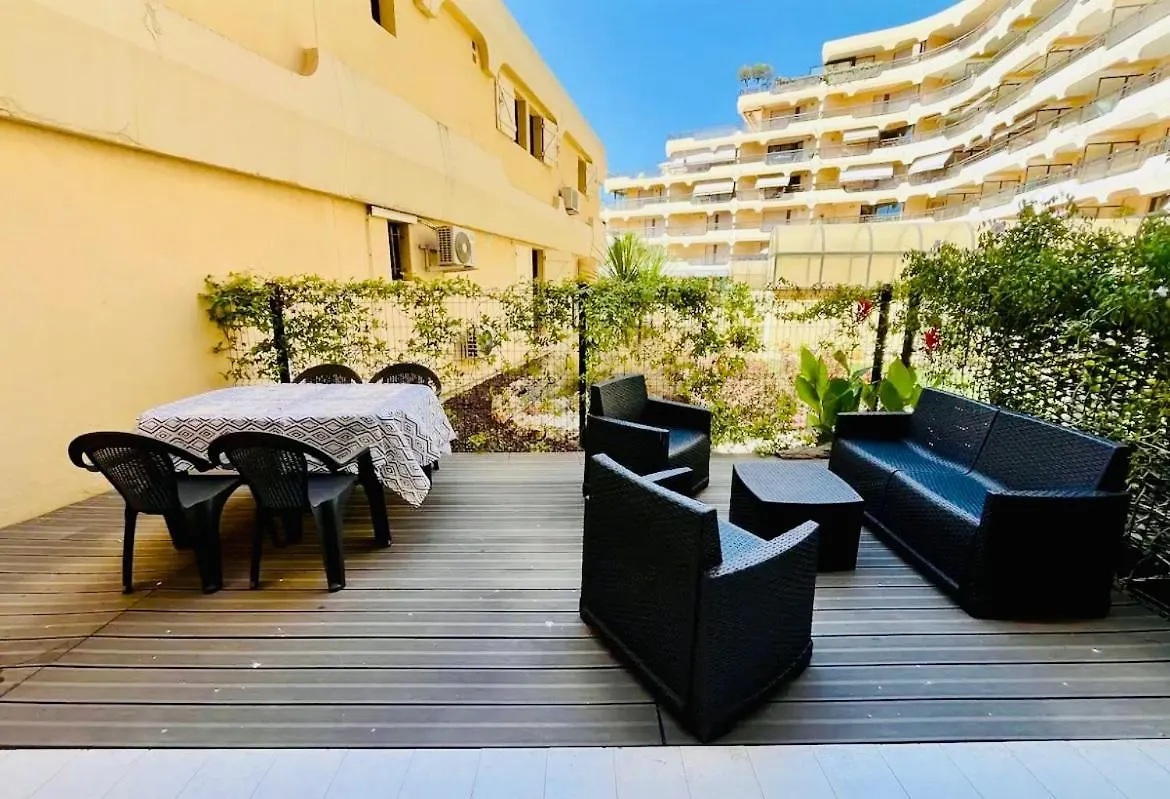 Studio Cabine En Front De Mer Frejus